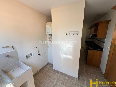 Apartamento de 3 alcobas en venta en Lorena, Medellín, 125 m² · foto 6 de 20