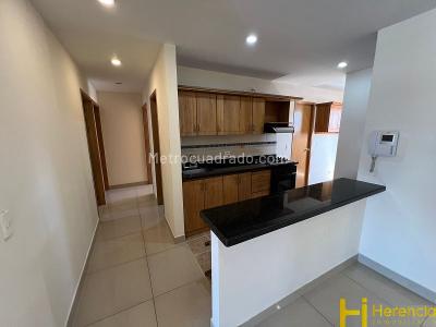Apartamento de 3 alcobas en venta en Lorena, Medellín, 125 m² · foto 11 de 20