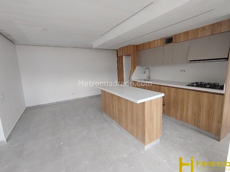 Luxury 2BR Apartment for Rent in Machado, Copacabana