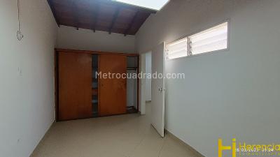 Casa de 3 alcobas en venta en Suramericana, Medellín, 200 m² · foto 17 de 20