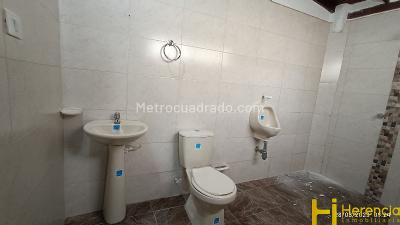 Casa de 3 alcobas en venta en Suramericana, Medellín, 200 m² · foto 19 de 20