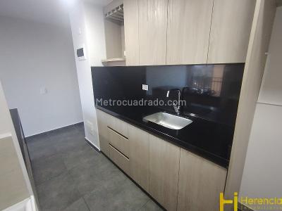 Apartamento de 2 alcobas en venta en Cimarrona, Rionegro, 56 m² · foto 2 de 20