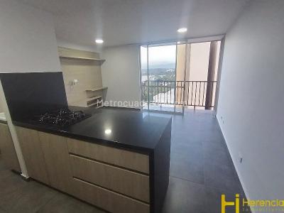 Apartamento de 2 alcobas en venta en Cimarrona, Rionegro, 56 m² · foto 3 de 20