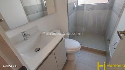 Apartamento de 3 alcobas en arriendo en El Poblado, Medellín, 105 m² · foto 20 de 20