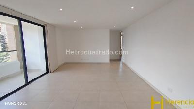 Apartamento en Arriendo, El Poblado, Medellín