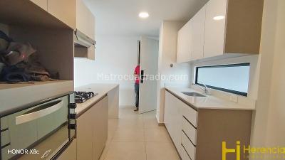 Apartamento de 3 alcobas en arriendo en El Poblado, Medellín, 105 m² · foto 11 de 20