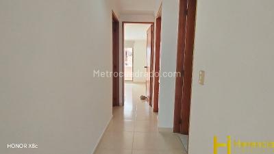 Apartamento de 3 alcobas en arriendo en San Juaquin, Medellín, 92 m² · foto 11 de 20