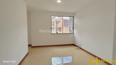 Apartamento de 3 alcobas en arriendo en Laureles, Medellín, 120 m² · foto 6 de 20