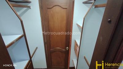 Apartamento de 3 alcobas en arriendo en Laureles, Medellín, 120 m² · foto 20 de 20