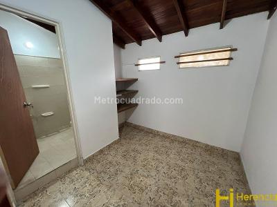Apartamento de 4 alcobas en venta en Estadio, Medellín, 230 m² · foto 8 de 20