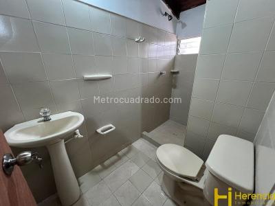 Apartamento de 4 alcobas en venta en Estadio, Medellín, 230 m² · foto 9 de 20