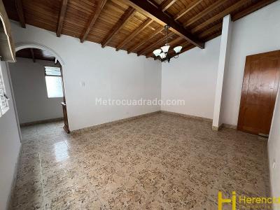 Apartamento de 4 alcobas en venta en Estadio, Medellín, 230 m² · foto 13 de 20