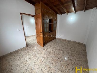 Apartamento de 4 alcobas en venta en Estadio, Medellín, 230 m² · foto 18 de 20