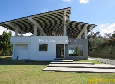 Casa en Arriendo, El Escobero, Envigado