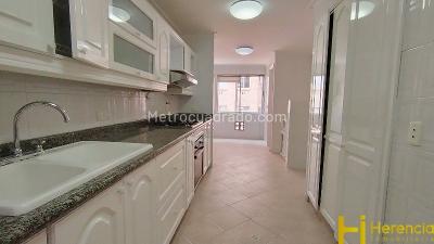 Apartamento de 3 alcobas en arriendo en Laureles, Medellín, 150 m² · foto 7 de 20