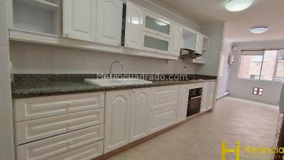 Apartamento de 3 alcobas en arriendo en Laureles, Medellín, 150 m² · foto 8 de 20