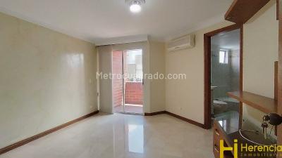 Apartamento de 3 alcobas en arriendo en Laureles, Medellín, 150 m² · foto 17 de 20