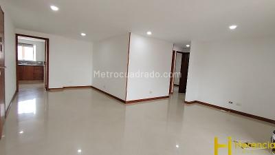 Apartamento de 3 alcobas en arriendo en Laureles, Medellín, 107 m² · foto 3 de 20