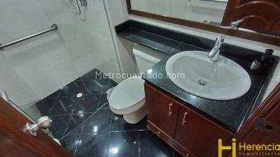 Apartamento de 3 alcobas en arriendo en Laureles, Medellín, 107 m² · foto 12 de 20