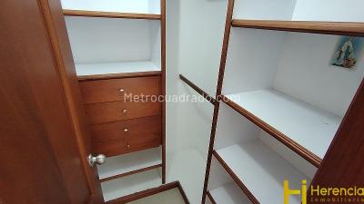 Apartamento de 3 alcobas en arriendo en Laureles, Medellín, 107 m² · foto 16 de 20