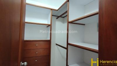 Apartamento de 3 alcobas en arriendo en Laureles, Medellín, 107 m² · foto 17 de 20