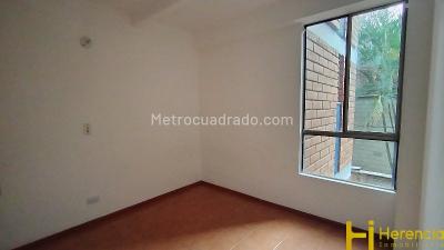 Apartamento de 3 alcobas en arriendo en Carlos E Restrepo, Medellín, 95 m² · foto 14 de 20
