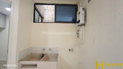 Apartamento de 2 alcobas en venta en Santa Maria Nro 1, Itagüí, 47 m² · foto 6 de 10