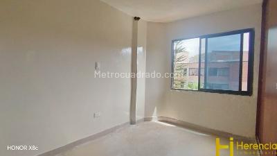 Apartamento de 2 alcobas en venta en Santa Maria Nro 1, Itagüí, 47 m² · foto 10 de 10