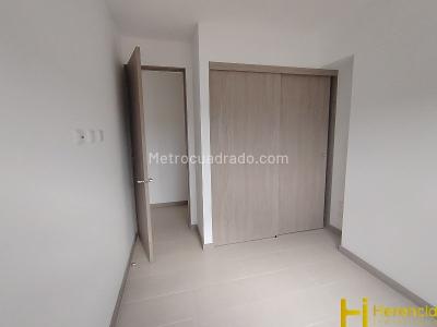 Apartamento en arriendo en San Nicolas, Rionegro · foto 10 de 20