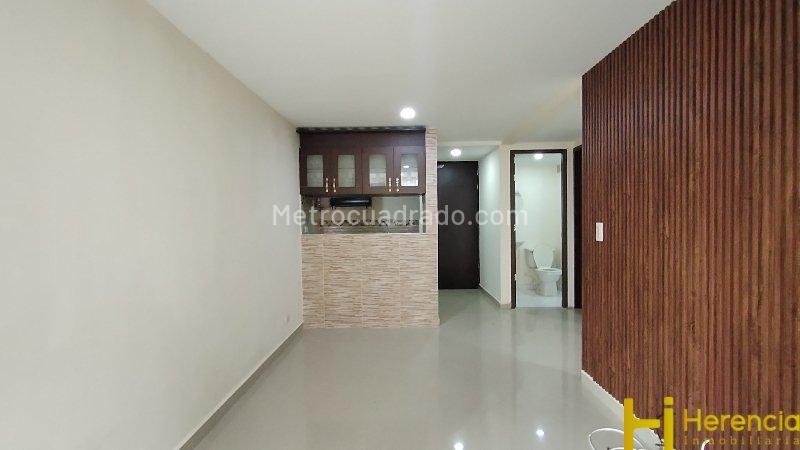 3BR Apartment with Balcony in Niquía, Bello - 2