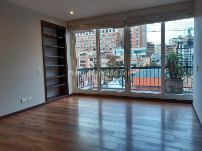 Apartamento en venta en Quinta Camacho, Bogotá · foto 4 de 19