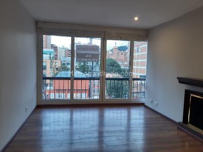 Apartamento en venta en Quinta Camacho, Bogotá · foto 7 de 19