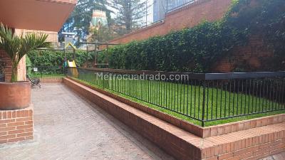 Apartamento en venta en Quinta Camacho, Bogotá · foto 8 de 19