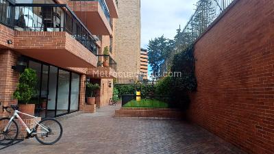 Apartamento en venta en Quinta Camacho, Bogotá · foto 9 de 19