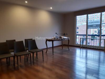 Apartamento en venta en Quinta Camacho, Bogotá · foto 16 de 19