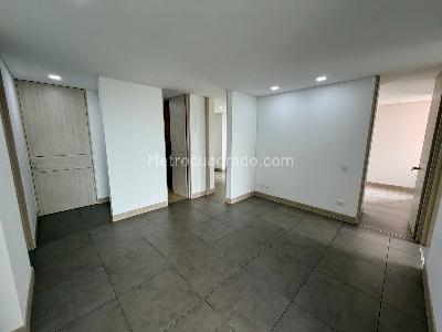 Apartamento de 4 alcobas en venta en Cristales, Cali, 122 m² · foto 6 de 15