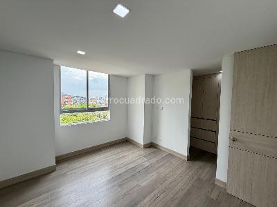Apartamento de 4 alcobas en venta en Cristales, Cali, 122 m² · foto 7 de 15