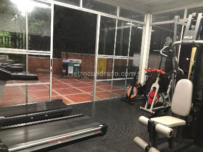 Apartamento de 3 alcobas en venta en Normandia, Cali, 166 m² · foto 16 de 19