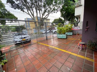 Casa de 5 alcobas en venta en San Fernando Viejo, Cali, 504 m² · foto 12 de 13