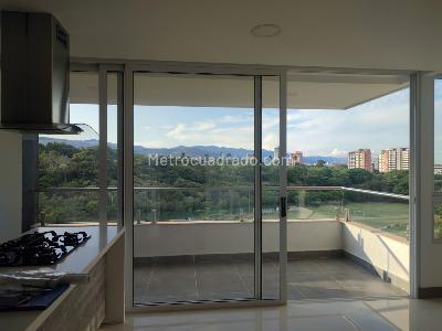 Apartamento de 4 alcobas en venta en Ciudad Jardin, Cali, 147 m² · foto 2 de 18
