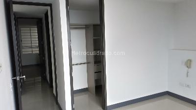 Apartamento de 4 alcobas en venta en Cristales, Cali, 112 m² · foto 3 de 13