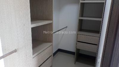 Apartamento de 4 alcobas en venta en Cristales, Cali, 112 m² · foto 5 de 13