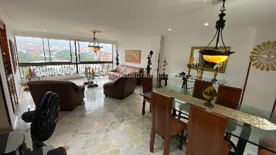 Apartamento en venta en Prados Del Norte, Cali · foto 2 de 11