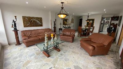 Apartamento en venta en Prados Del Norte, Cali · foto 3 de 11