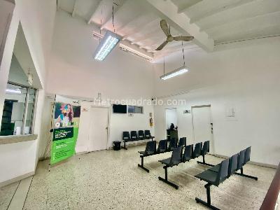 Casa de 5 alcobas en venta en Versalles, Cali, 1225 m² · foto 8 de 16