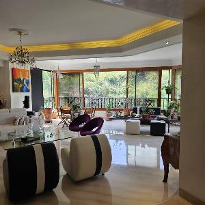 Apartamento de 3 alcobas en venta en Santa Teresita, Cali, 384 m² · foto 3 de 19
