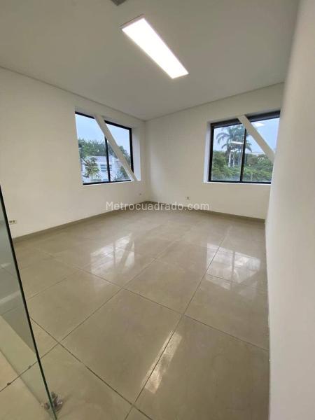 Oficina en Arriendo, SANTA MONICA NORTE, Cali - Más