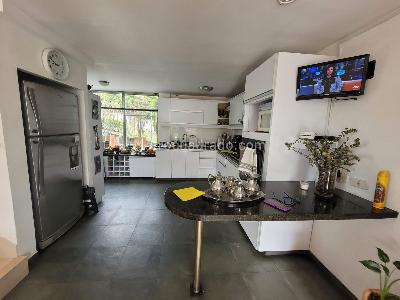 Casa de 3 alcobas en venta en Bella Suiza, Cali, 235 m² · foto 7 de 20