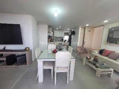 Apartamento de 2 alcobas en venta en Tejares Cristales, Cali, 102 m² · foto 4 de 11