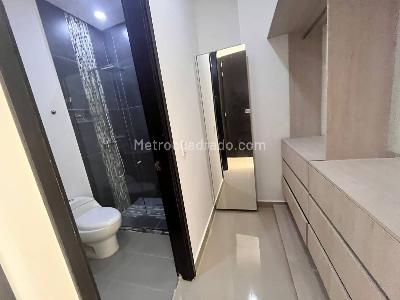 Apartamento de 2 alcobas en venta en Bellavista, Cali, 104 m² · foto 12 de 19